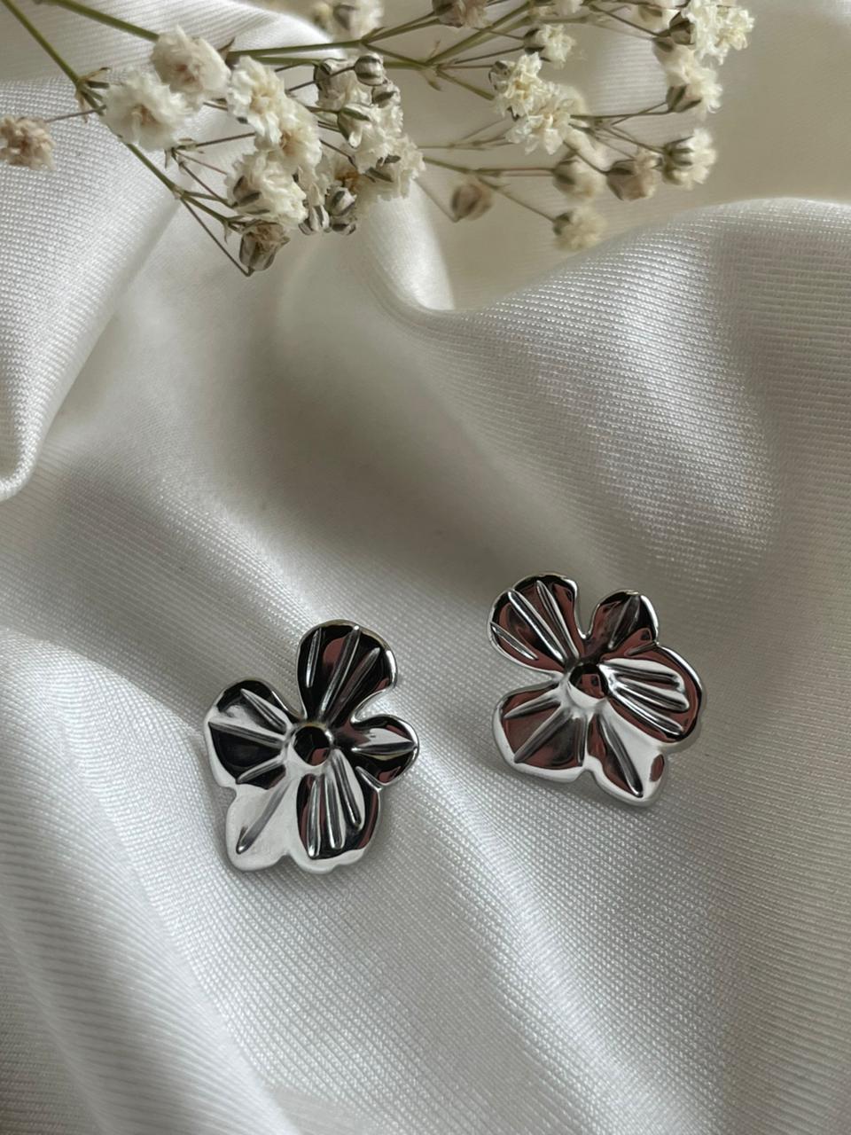 ARETES MARGARITA PLATA