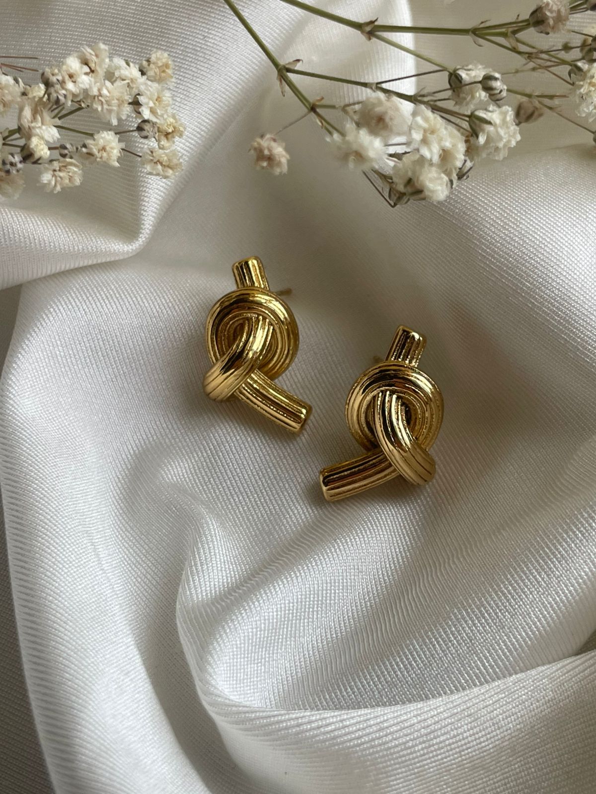 ARETES NUDO