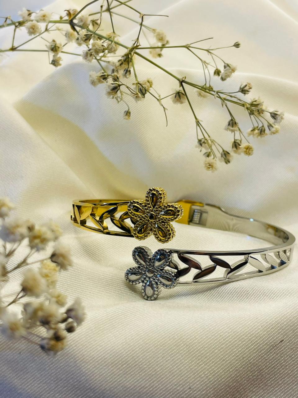 PULSERA MONSERRAT