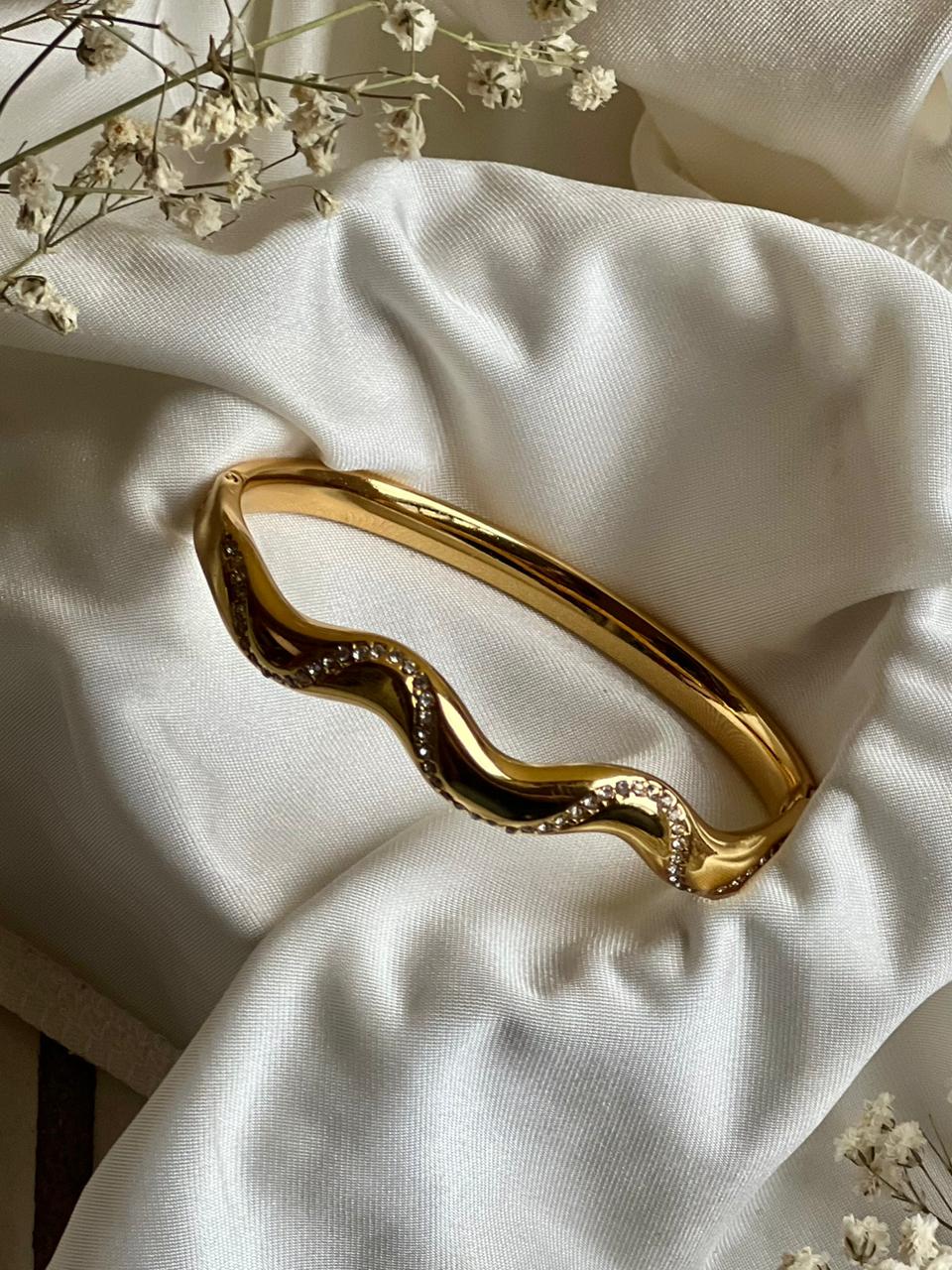 PULSERA TORNADO