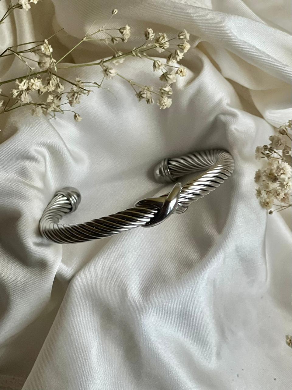 PULSERA X