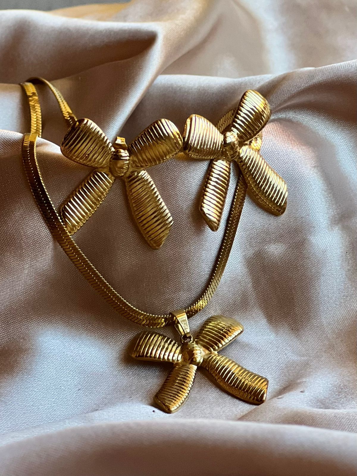 CONJUNTO MOÑO