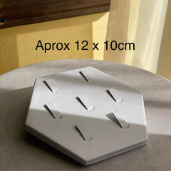 EXHIBIDOR DE ANILLOS