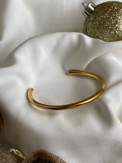 PULSERA LISA DORADA
