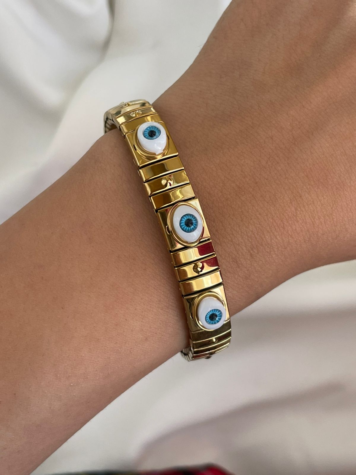 PULSERA OJOS CELESTE