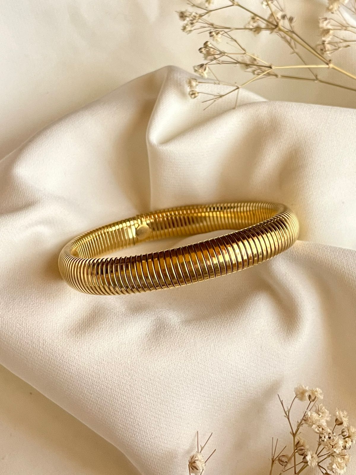 PULSERA AMANDA 10mm DORADA