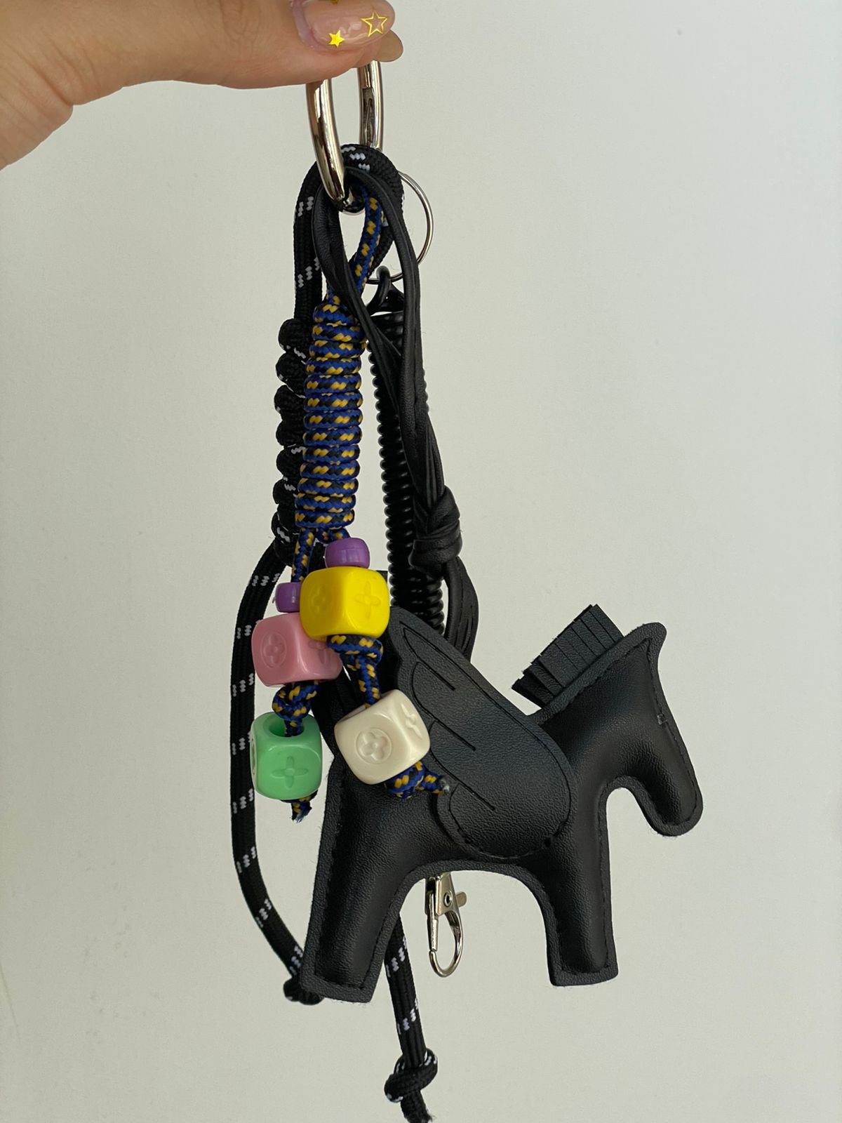 LLAVERO HORSE BLACK