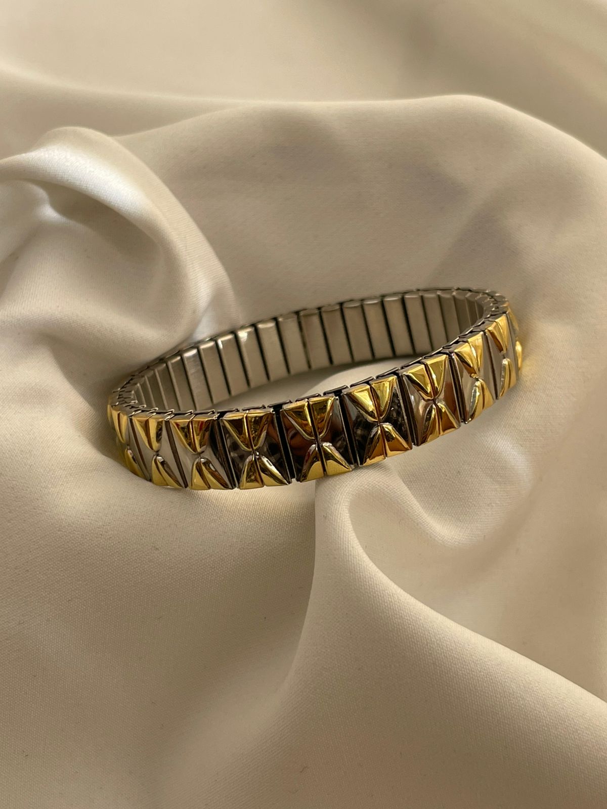 PULSERA ELASTICA