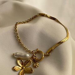 PULSERA SAKURA