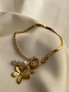 PULSERA SAKURA