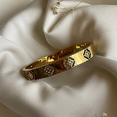 PULSERA TREBOL ELEGANTE